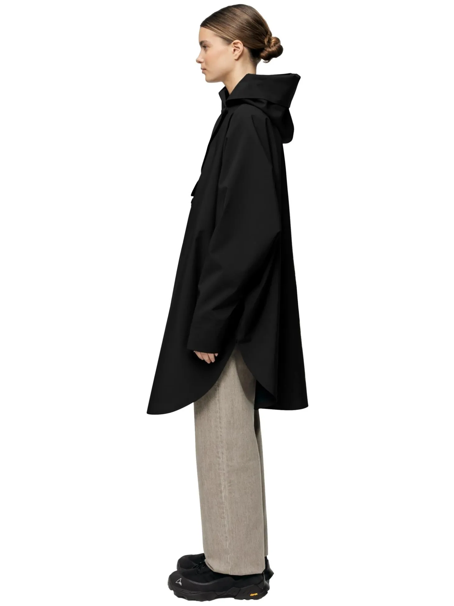 Blæst Bergen Poncho Black Jakke Sort