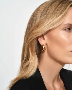 Tom Wood Bao Hoops Large Gold Øredobber Gull