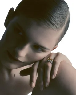 Tom Wood Cushion Band Open Zirconia Ring Sølv